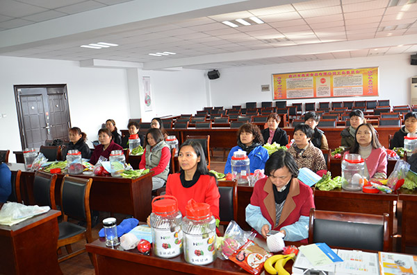 1498100589703572.jpg 三八节活动2.jpg