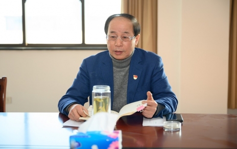 增强党性觉悟  激发先锋作用  ――召开党员大会暨组织生活会