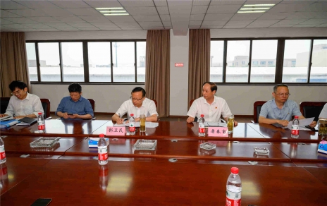 嘉兴商品交易产业园管理办公室对我公司蔬菜批发市场 开展“守根脉、保平安、办实事”网格大走访座谈会